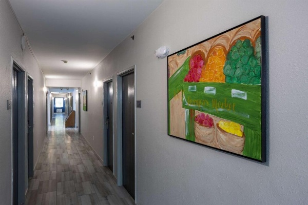 Rodeway Inn & Suites image 19